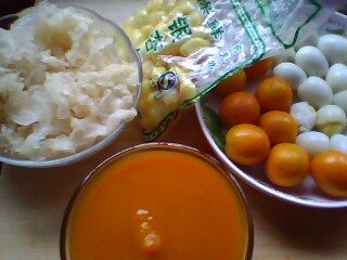 杏仁银耳南瓜羹