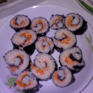 三文鱼紫菜饭团