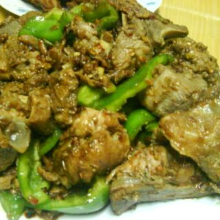 老干妈酱炒排骨