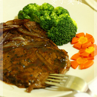 黑胡椒肉眼牛排