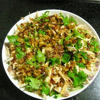 麻辣鸡丝VS鲜鸡汤