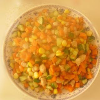 胡萝卜玉米猪肉碎