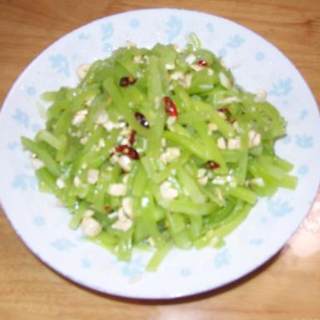 炝拌莴苣条