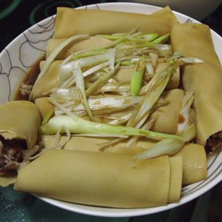 麻香金菇肥牛卷