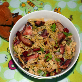 腊肉爆炒干花菜