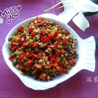 酸豆角炒肉末