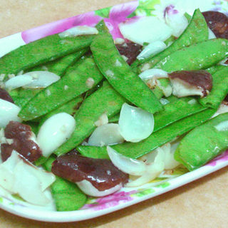 鲜菇荷兰豆炒鲜百合