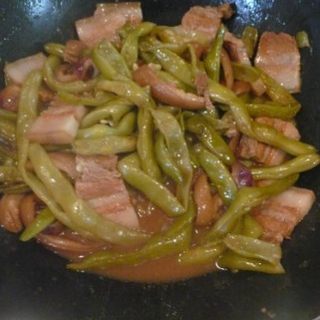 五花肉炖豆角
