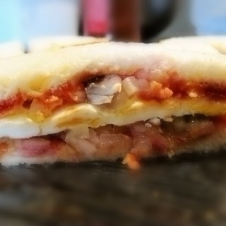 吐司披萨三明治