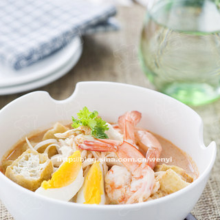 新加坡海鲜汤面