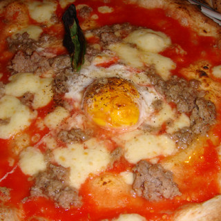 意大利肉馅披萨