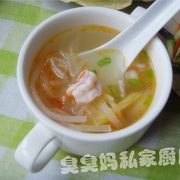 鲜虾萝卜汤