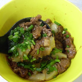 萝卜炖牛腩