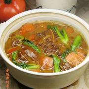 羊肉胡萝卜砂锅煲