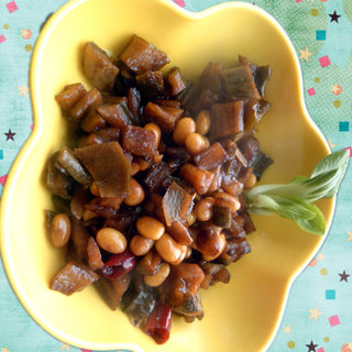 酱焖萝卜条黄豆