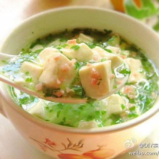嫩滑翡翠豆腐羹