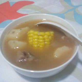 淮山粟米排骨汤