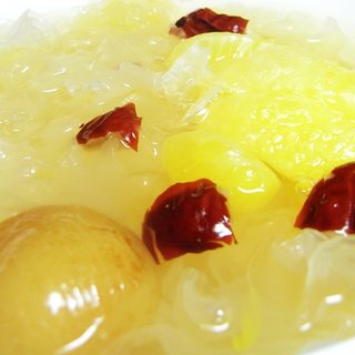 冰糖脐橙银耳糖