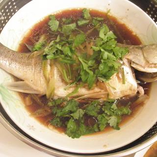 清蒸鲈鱼