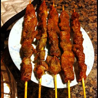 烤羊肉串