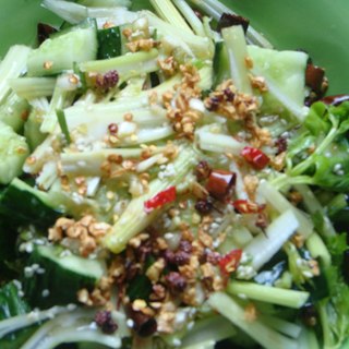 蒜香麻辣拍黄瓜