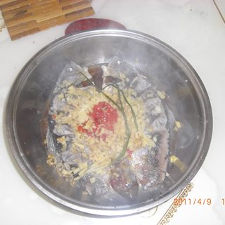 春笋蒸鲫鱼