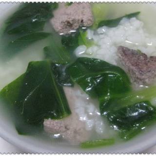 菠菜猪肝粥