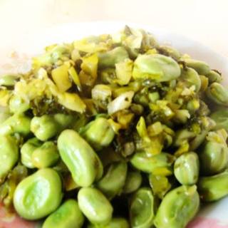 咸菜炒蚕豆