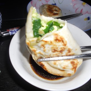 香喷喷的韭菜盒子