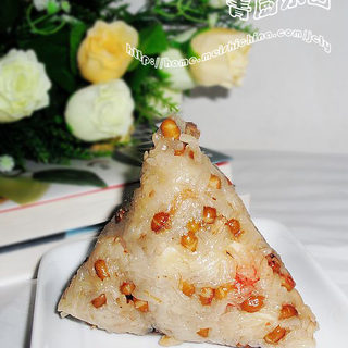 八宝鹌鹑蛋肉粽子
