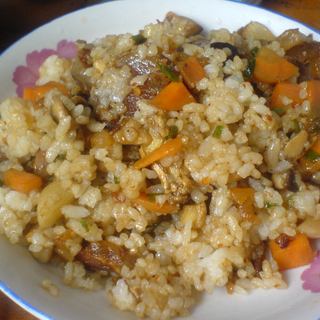 腊肉炒饭