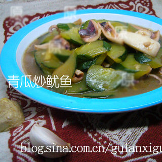 青瓜炒鱿鱼