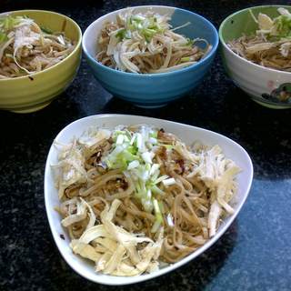 鸡丝凉面