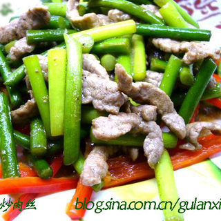 蒜苔炒肉丝