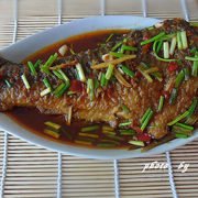 红烧鱼尾