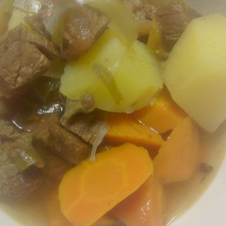土豆胡萝卜炖牛肉