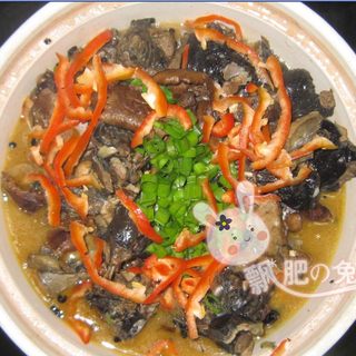 乌鸡炖山菇