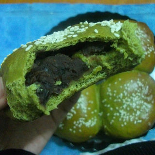 抹茶红豆面包
