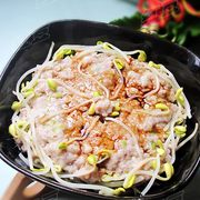 黄豆芽蒸肉饼
