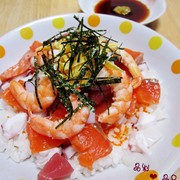 什锦海鲜散寿司