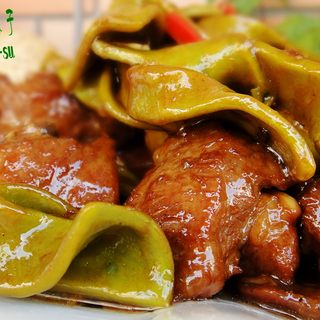 排骨焖菠菜卷子