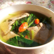 猪肝菠菜汤