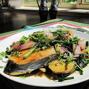 姜葱煎焗马鲛鱼