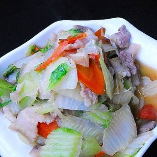 五花肉炒白菜片