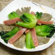 平菇方香肠炒青菜