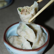 莲藕香菇猪肉饺子