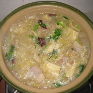 冻豆腐炖酸菜