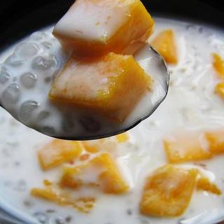 椰浆芒果西米露