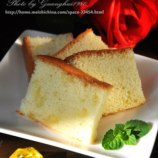 哈密瓜戚风蛋糕
