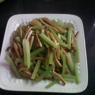 香干炒西芹